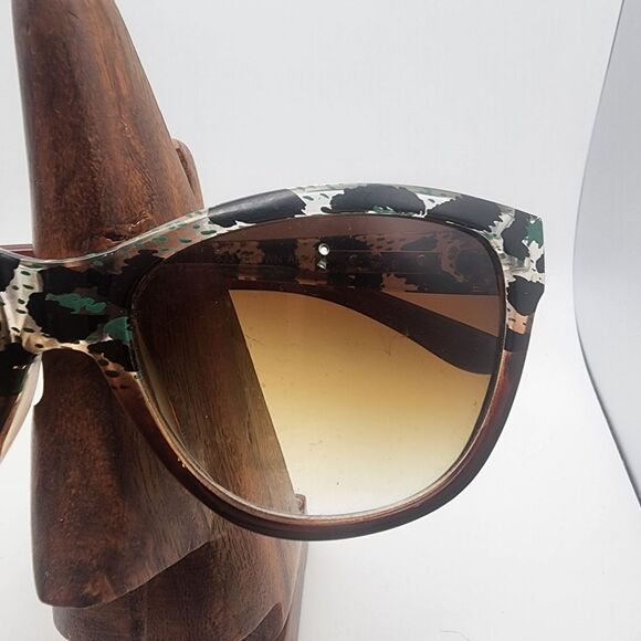 Steve Madden Brown & Animal Print Sunglasses main image 6